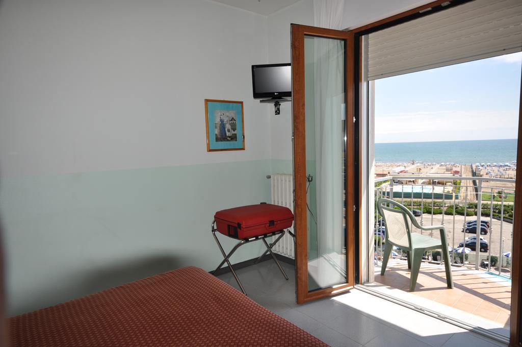 Hotel Real Sottomarina Habitación foto
